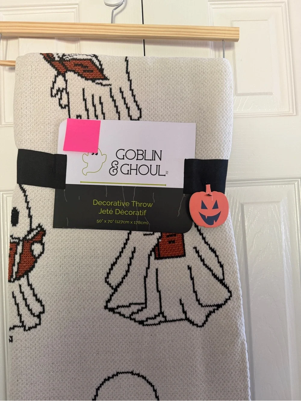 New Goblin & Ghoul Decorative Throw Blanket Halloween Ghost Reading Book 50 x 70